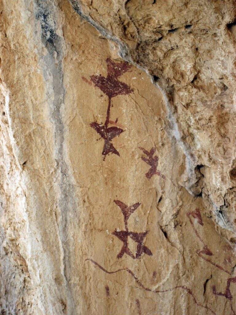 Pinturas rupestres de la Cueva de los Letreros