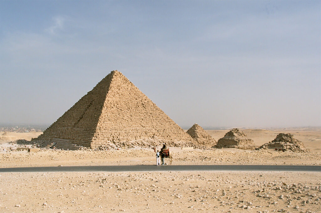 Giza - Pirámide de Micerino