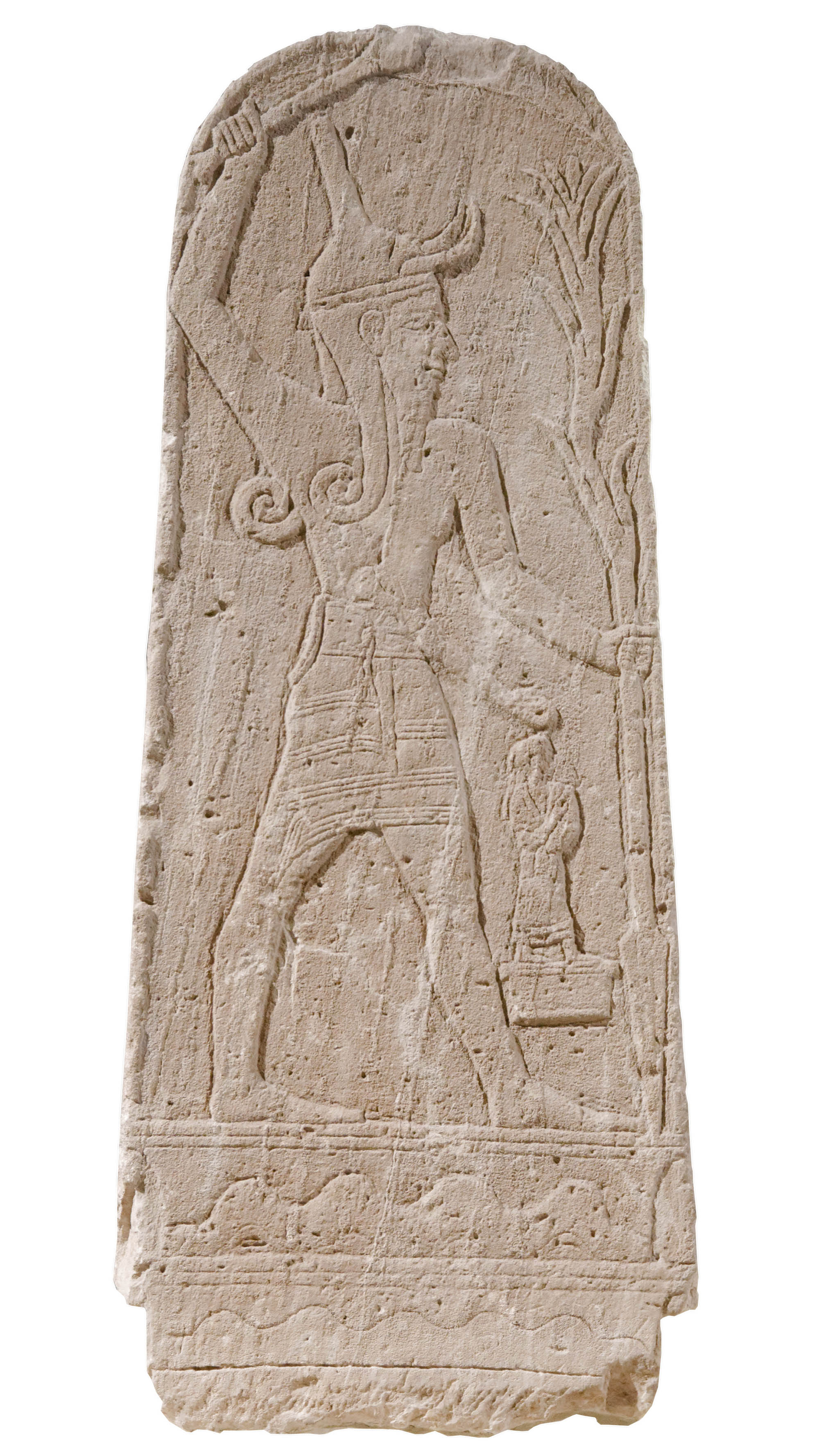 Ugarit - Estela de Baal (Museo del Louvre, Siglos XIV-XIII a. C.)